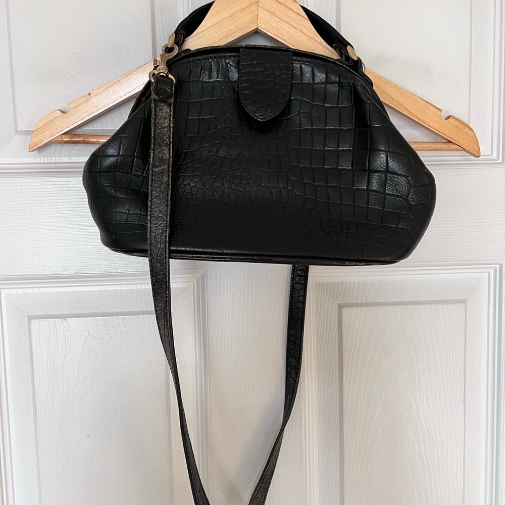 Vintage black croc bag